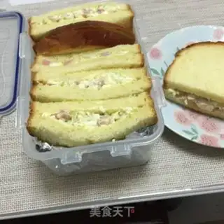 Make Egg ham sandwich step 4