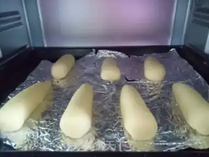 Make caterpillar bean pie step 12