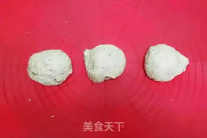 Make Red tea and raisin step 6