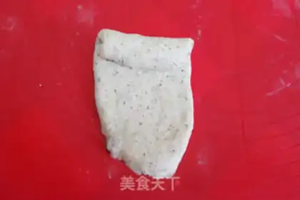 Make Red tea and raisin step 8