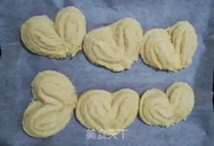 Make "Loved coconut bread." step 26