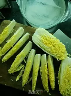 Make Garlic fan dolls step 1