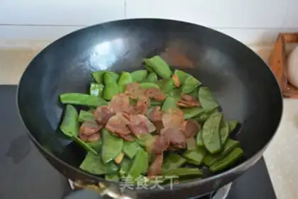 Make Sausage fried lentils step 6