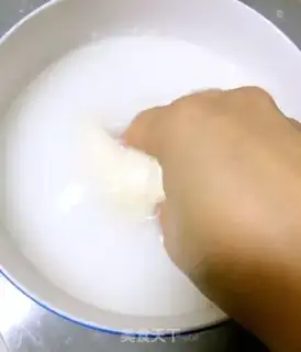 Make Scrambled spicy soup step 1