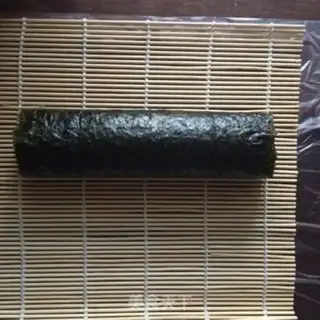 Make Simple sushi step 4