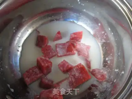 Make Strawberry Macalon step 16