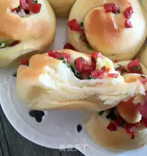 Make Onion ham rolls step 19