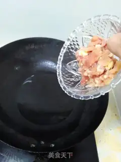Make Squirt chicken silkball noodles step 5