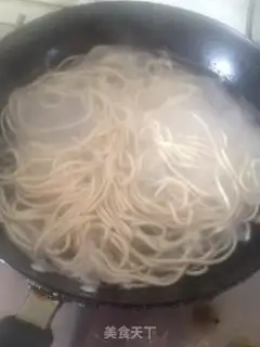 Make The deliciouss always make noodles step 7