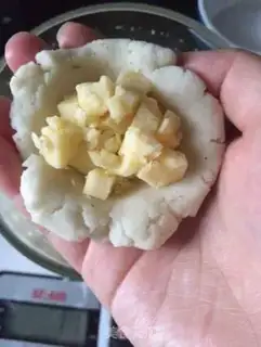Make Cheese and potatoes step 4