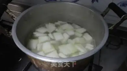 Make Lazy little cucumber bouquet soup step 3