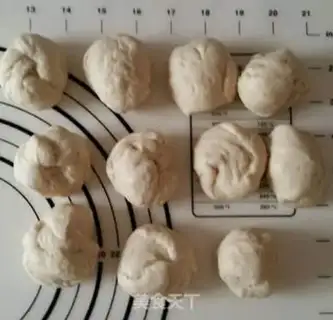 Make All-meat rolls step 2