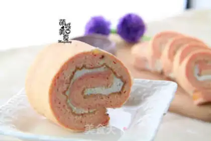Make Red velvet jam cake rolls step 10