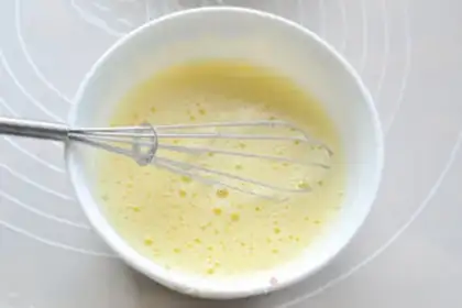 Make Autumn evaporated eggs step 1