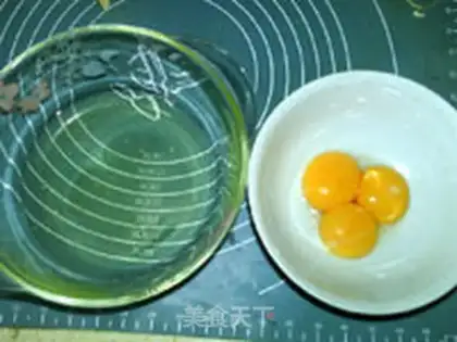 Make No oil, no water, no rice cake step 1