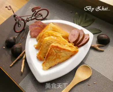 Make A sandwich with sausage toast step 4