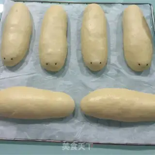 Make caterpillar bread step 17