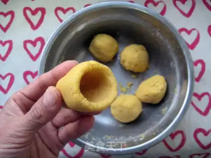Make A waterless nest step 9
