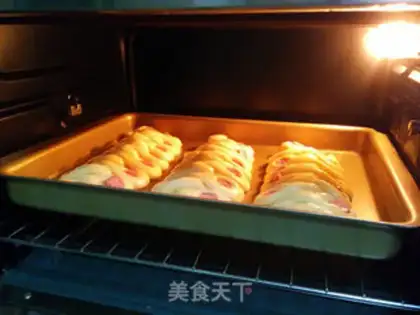 Make Celery sausage bread step 17