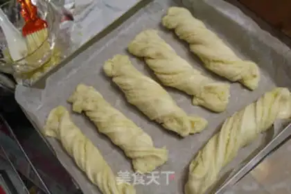 Make Coconut bar bread step 27