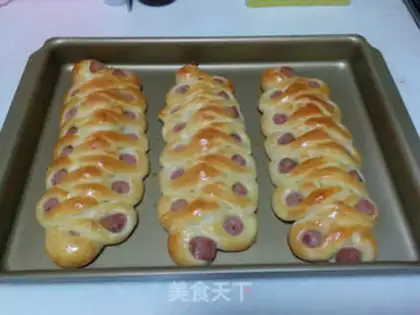 Make Celery sausage bread step 18