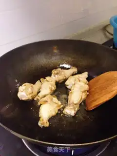 Make Spicy potatoes for chicken wings step 1