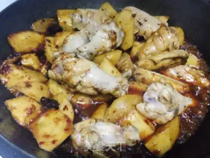 Make Spicy potatoes for chicken wings step 10
