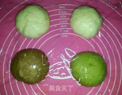 Make Three-colour double toast step 10