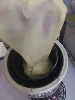 Make A fruit and cheese pack step 2