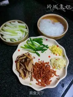 Make A chrysanthemum fan step 0