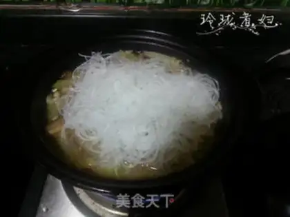 Make A chrysanthemum fan step 3