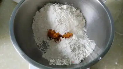 Make Smelt pumpkin rolls step 2