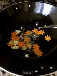 Make cucumber fried eggs step 5
