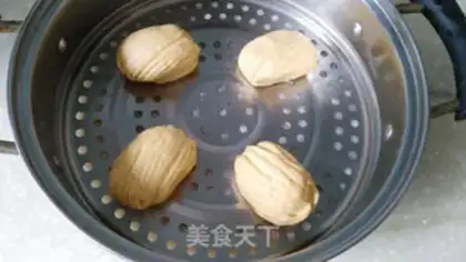 Make Smelt pumpkin rolls step 14