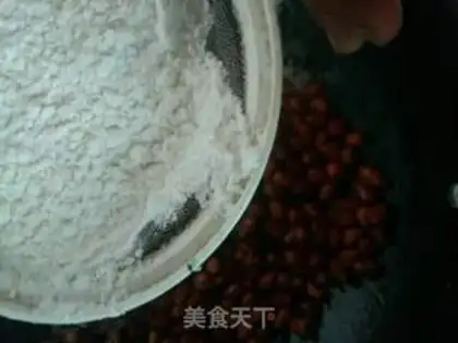 Make Hanging frost peanuts step 7