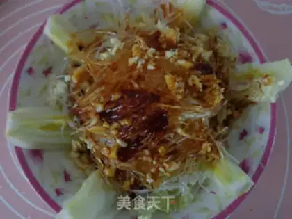 Make Garlic fan dolls step 5