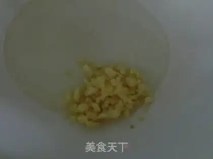 Make Garlic fan dolls step 6