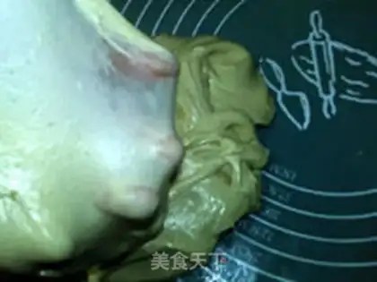 Make Cinnamon rolls step 5