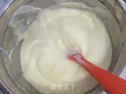 Make Chestnut cream roll step 7