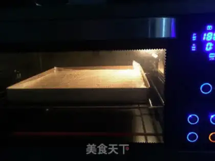 Make Chestnut cream roll step 11
