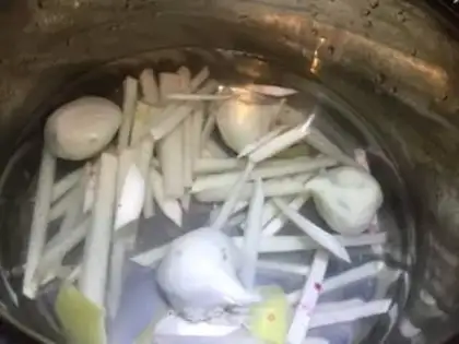 Make Ropball soup step 1