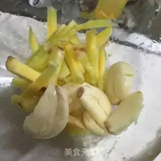 Make Fish radish soup step 1
