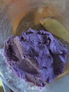 Make Potato bun step 2