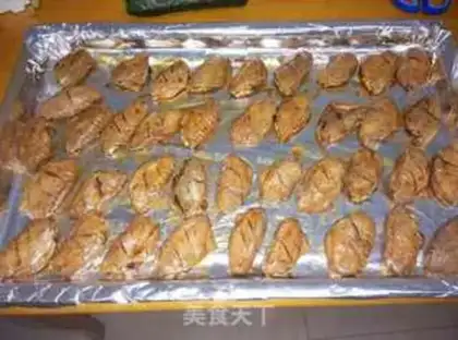 Make A wide-bread chicken wing step 2