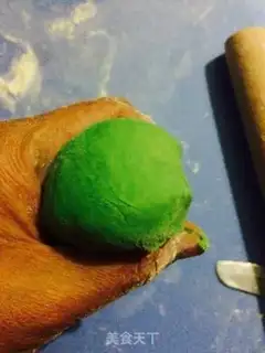 Make Squeeze the roses and fruit step 8