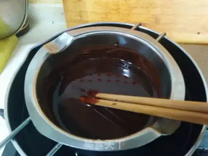 Make Rose lava cake step 3