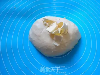 Make Chinese mancracker toast step 5