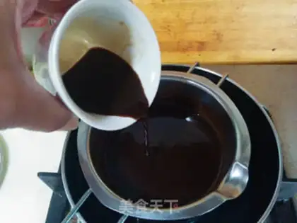 Make Rose lava cake step 6
