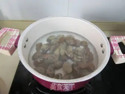Make Sea cucumbers and balls step 7