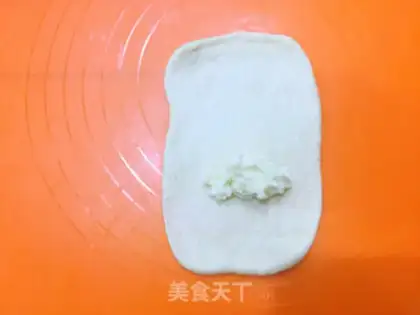 Make Halloween animal bread step 9